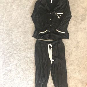 Victoria Secret Pajama Set